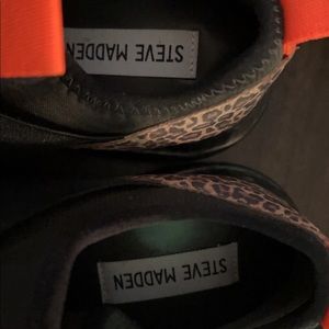 Size 7. Steven Madden Camo Sneakers